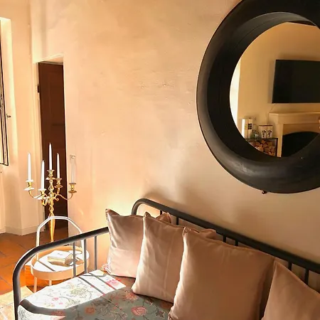 Viacoloniola37 Holiday home Como