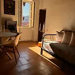 Viacoloniola37